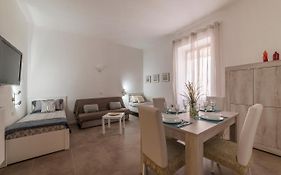 San Lorenzo Modern Flat
